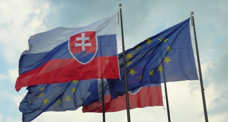 drapeaux slovaque europe